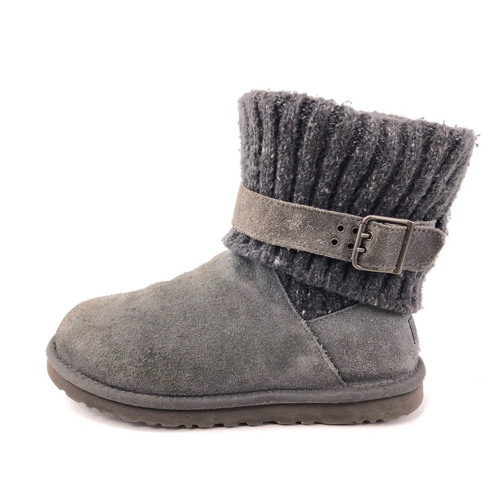 UGG Cambridge Sheepskin Winter Boots 8